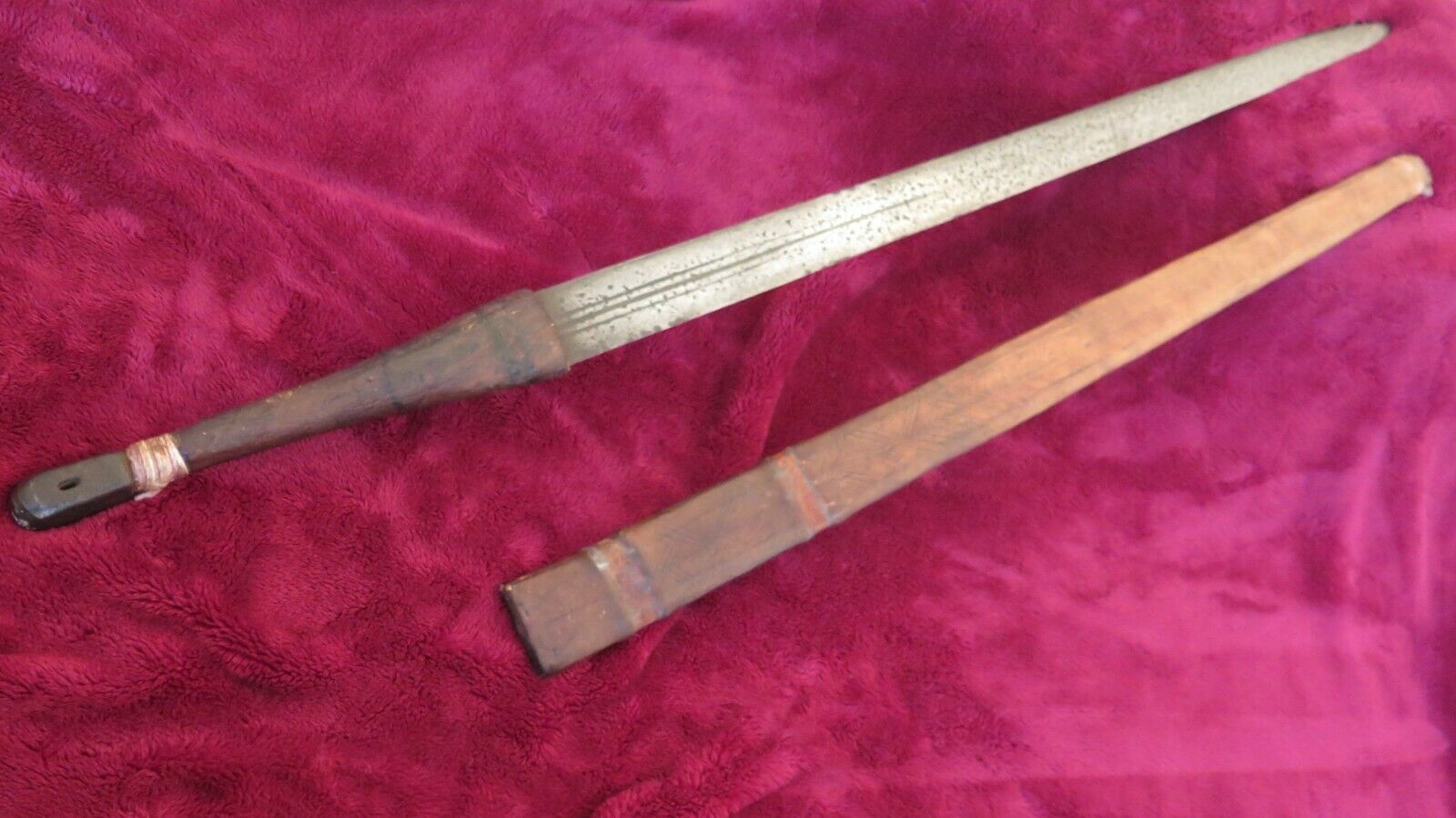 Omani Saber : Kattara : Rare Early 20th C. Omani Sword  : Saif : Tribal Item