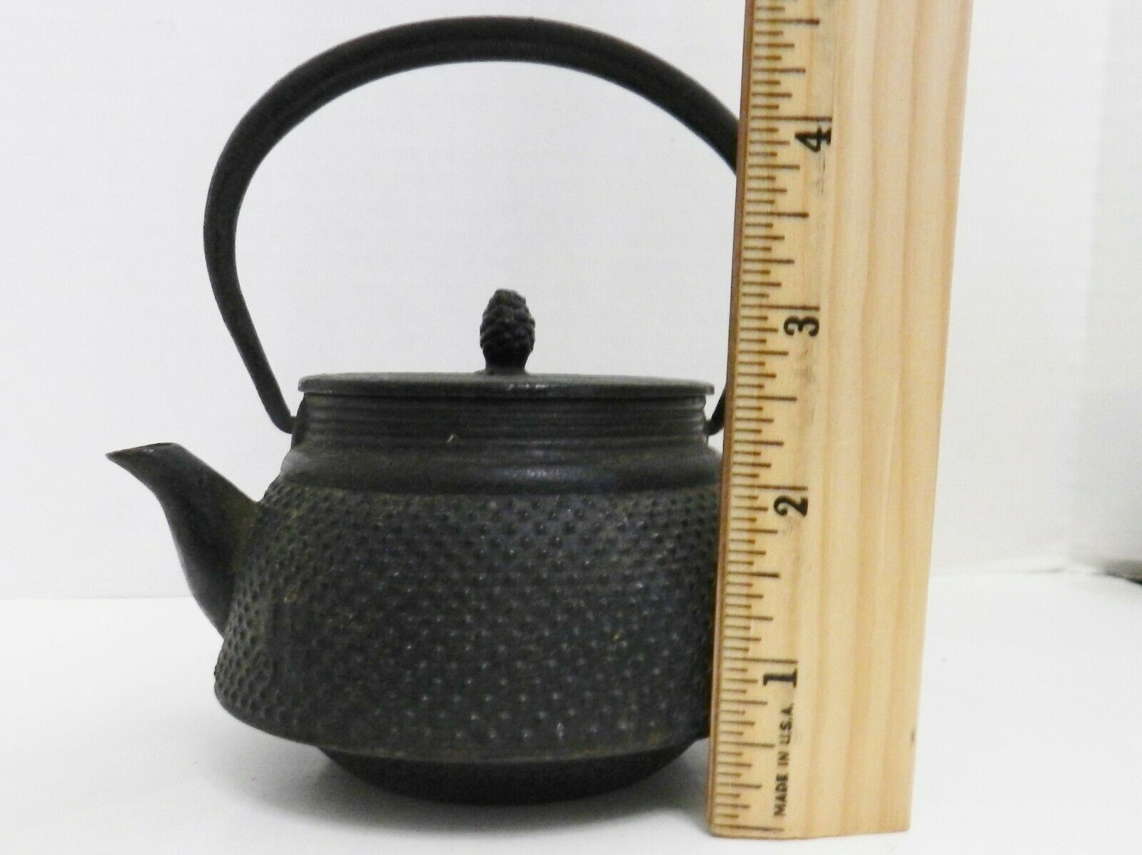 Dd-15 Small Japanese Iron Tetsubin Tea Kettle 4 1/2