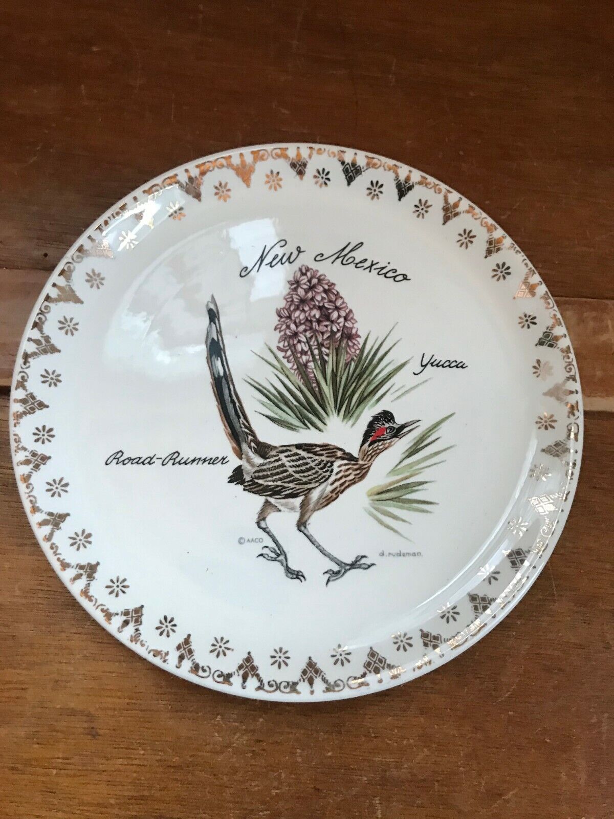Vintage Small New Mexico Road Runner Yucca Ceramic Travel Souvenir Plate W Gilt
