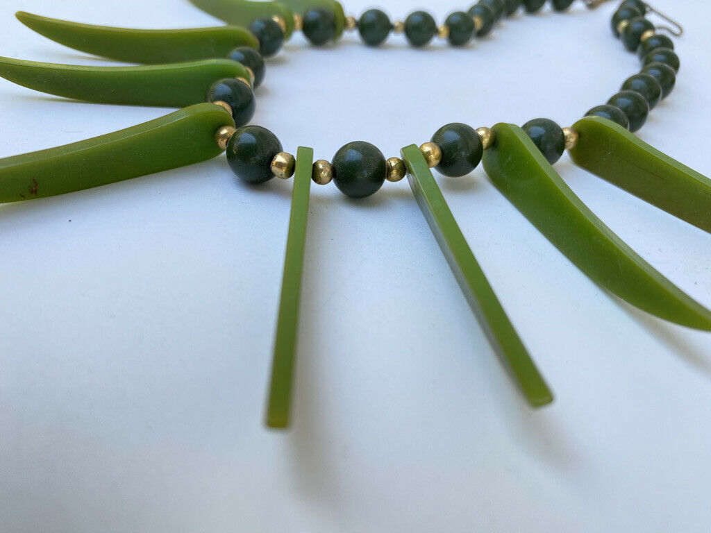 Two-tone Green Bakelite Necklace With Brass Tone Beads